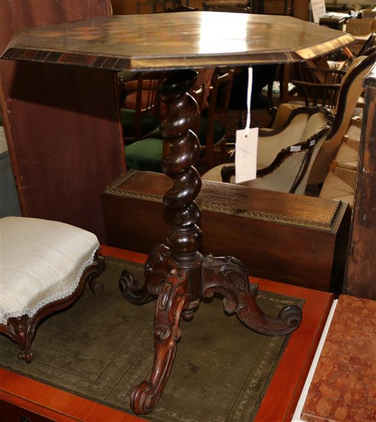 A Victorian rosewood and satinwood inlaid octagonal chess top occasional table, W. 1ft 9in. H 2ft 1in.